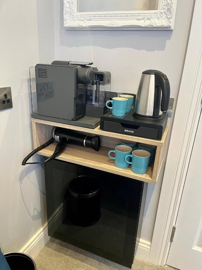 Number 31 Boutique Townhouse Otel Galway Dış mekan fotoğraf