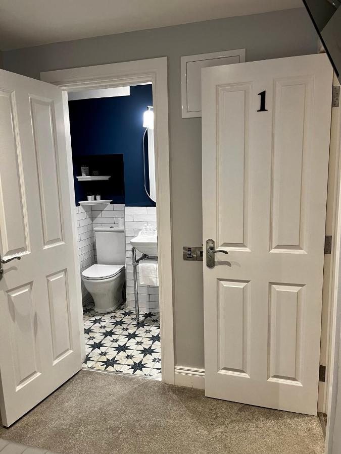 Number 31 Boutique Townhouse Otel Galway Dış mekan fotoğraf