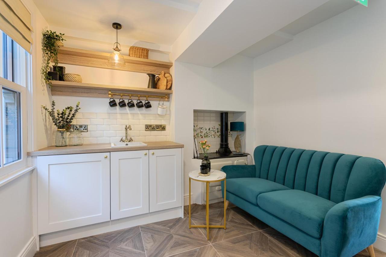 Number 31 Boutique Townhouse Otel Galway Dış mekan fotoğraf